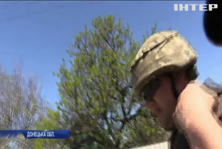 На передовій Донбасу триває війна снайперів