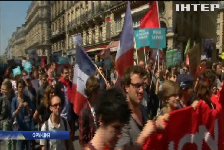 Во Франции анонсировали новые акции протеста против президента