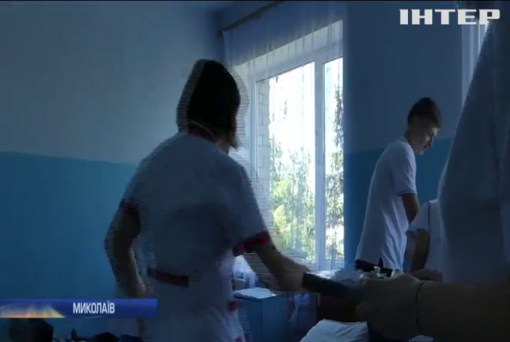Отруєння у Миколаєві: 29 школярів залишаються у лікарні
