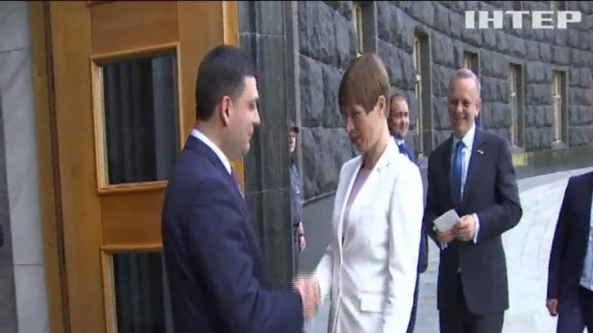 Премьер-министр Украины обсудил развитие экономических отношений с президентом Эстонии