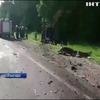 Аварія на Львівщині: мікроавтобус зіткнувся з вантажівкою
