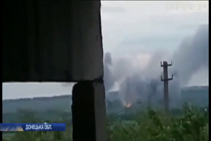 На Донбасі бойовики застосовують танки та артилерію