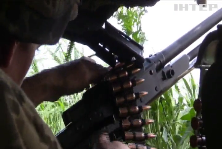На Донбасі зафіксували 40 обстрілів позицій військових