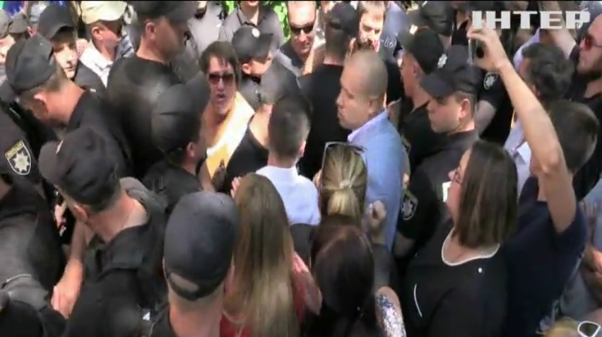 Выборы в ОТГ привели к противостоянию жителей Одесской области