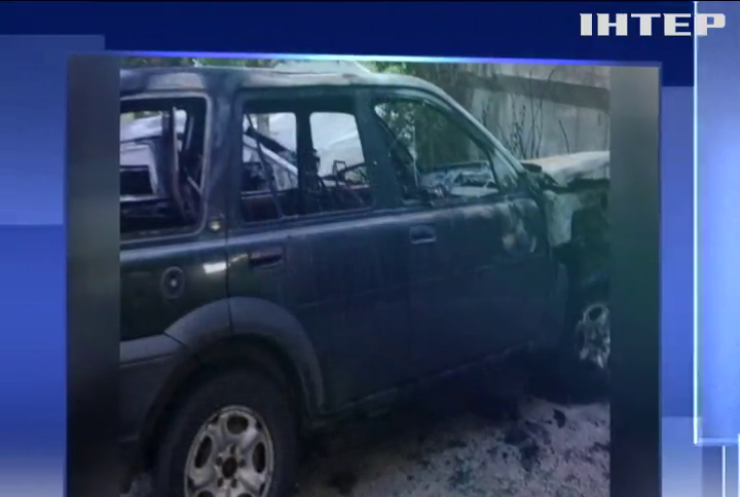У Рівному спалили автівку місцевого активіста