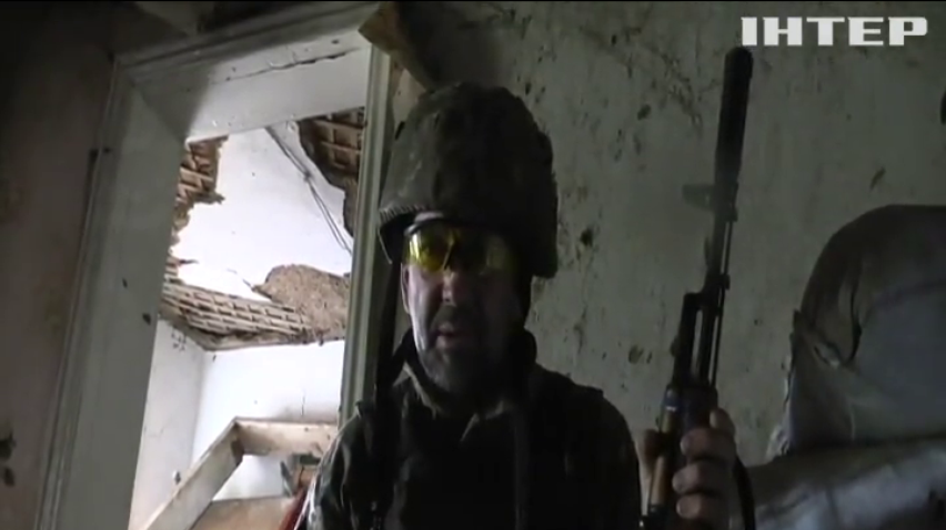 Війна на Донбасі: бійці закріпилися на околицях Горлівки (відео)