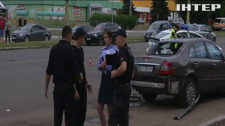 В Черкассах во время движения взорвался автомобиль бизнесмена