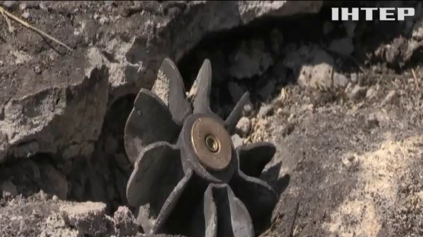 Бойовики обстріляли позиції військових з важкої артилерії