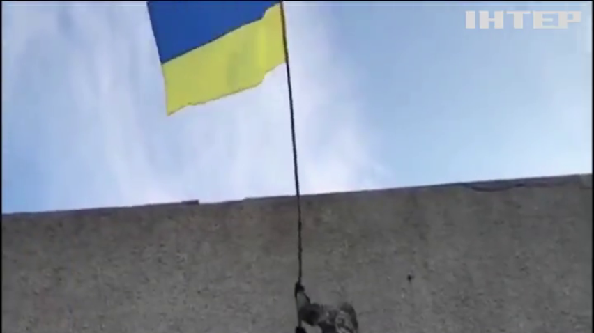На Луганщині військові зайняли селище у "сірій зоні"