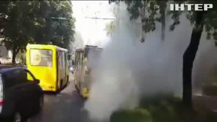 У Рівному на ходу загорілась маршрутка