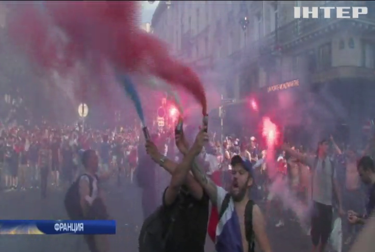 Во Франции прошли массовые беспорядки