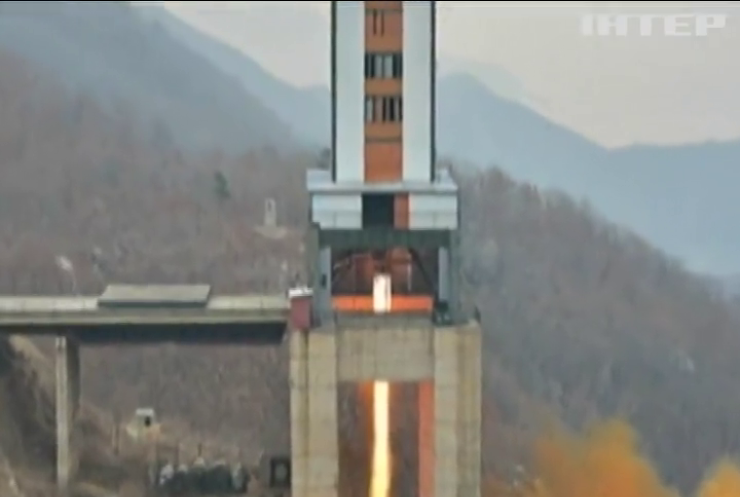 Північна Корея розпочала демонтаж ракетно-космічного комплексу