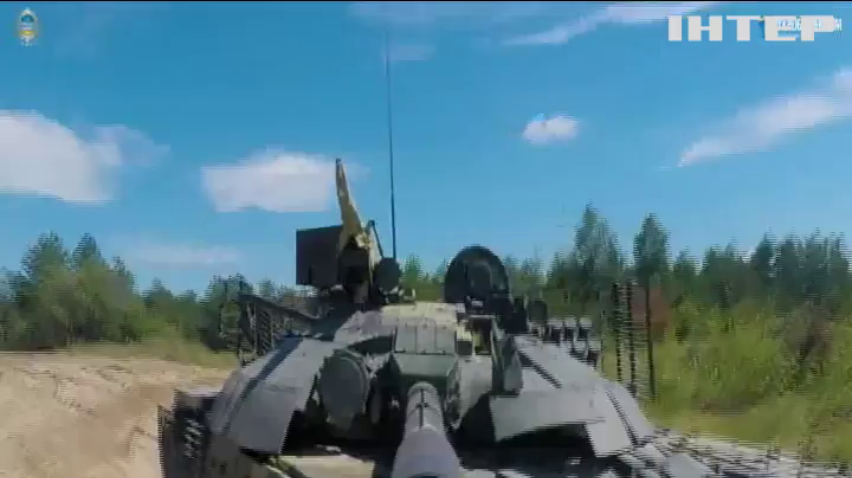 На полігоні випробовували новий український танк