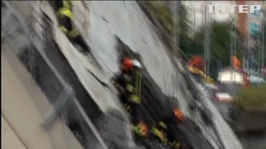 У Генуї обвалився автомобільний міст, загинули 35 людей