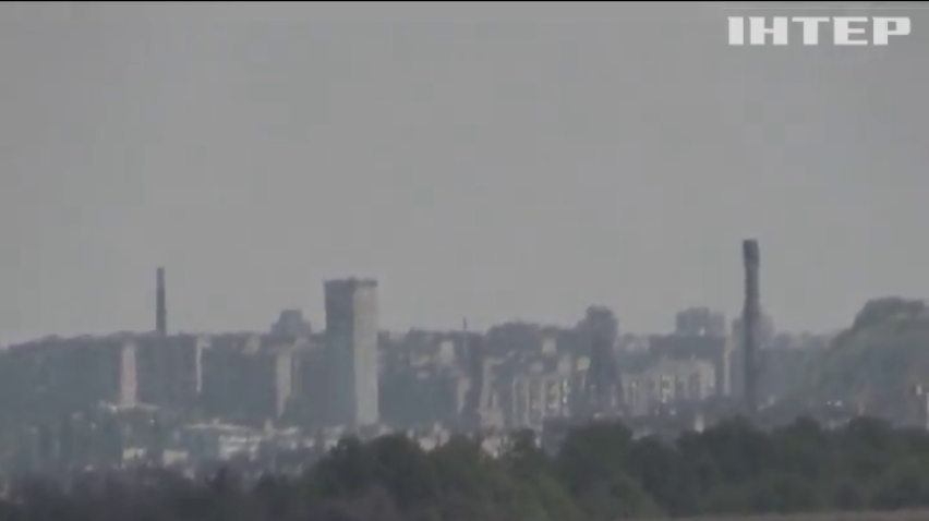 В Светлодарске боевики атаковали "Градами" украинские позиции