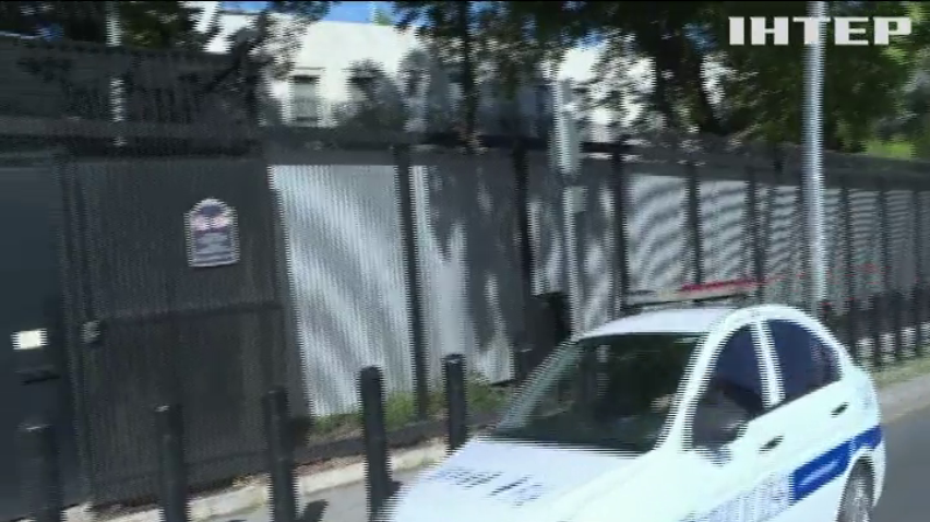 В Стамбуле обстреляли посольство США