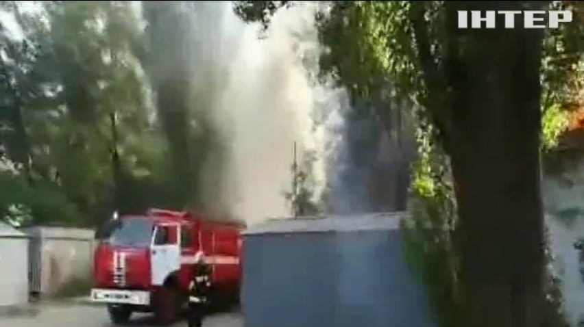 У Дніпрі вигоріли сауна і тренажерний зал (відео)