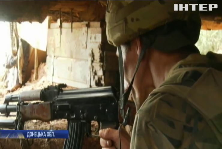 На Донбасі бойовики гатили із забороненої зброї