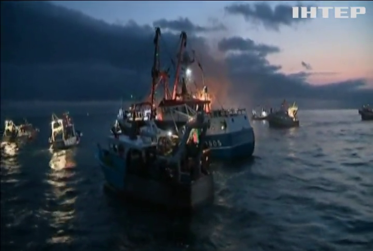 Рибалки Франції та Британії почали війну за гребінців (відео)