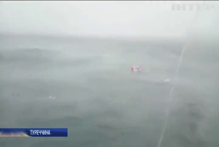 Поблизу Стамбула у море впав гелікоптер