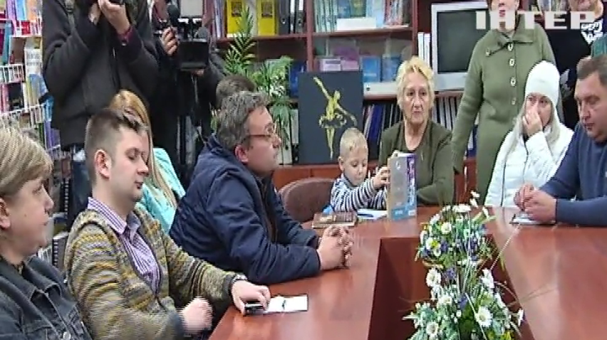 Пекельна педагогіка: у Харкові вчителі публічно знущалися зі школярки