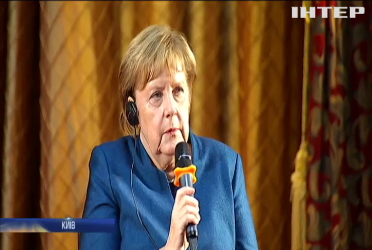 Візит Меркель в Україну: канцлер Німеччини заговорила українською мовою