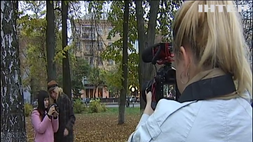 "Інклюзивна фотолабораторія": у Києві започаткували курс фотографії для незрячих