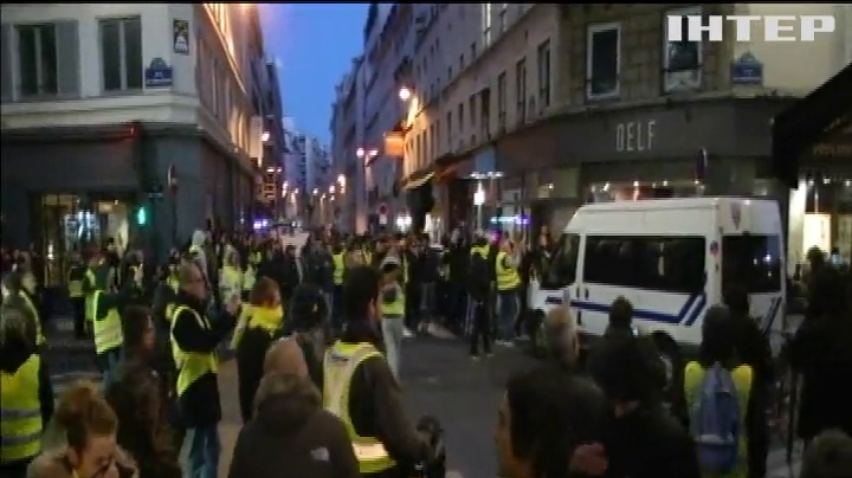 Паливні протести привели Францію на межу бунту