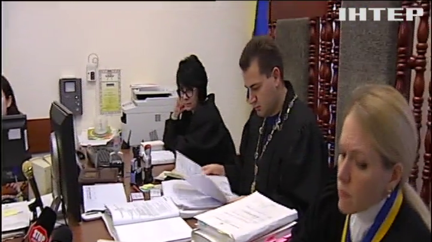 Керівництво "Патріотики на озерах" повністю відновило будівництво масиву на Осокорках