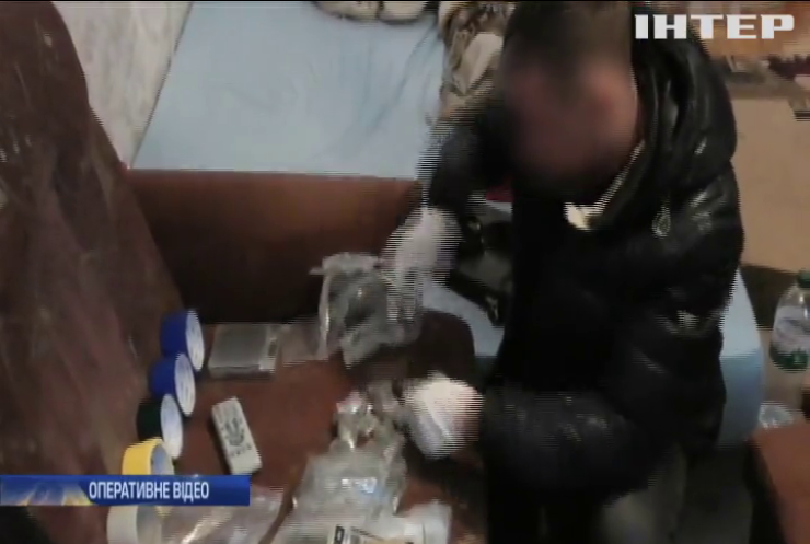 На Тернопільщині затримали банду наркодилерів