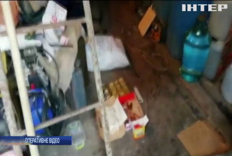 Біля Фастова знайшли гараж з тротилом та гранатами