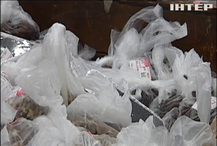 В Україні можуть заборонити пластикові пакети