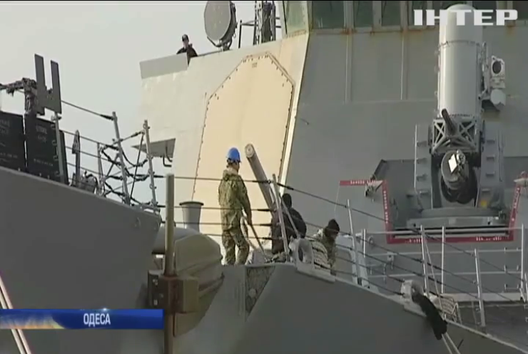 Есмінець США зайшов у порт Одеси