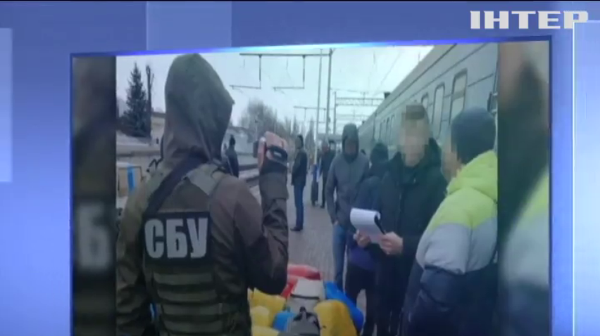 Співробітники Сумської митниці постачали контрабанду з Росії