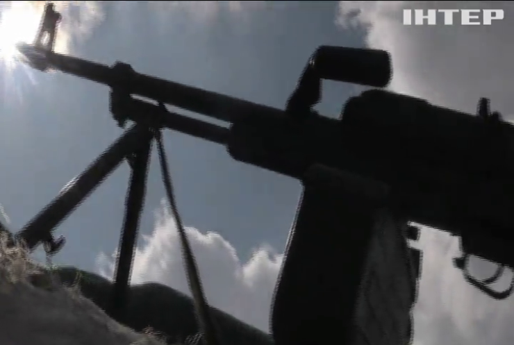 На Донбасі знищили ворожий бронетранспортер