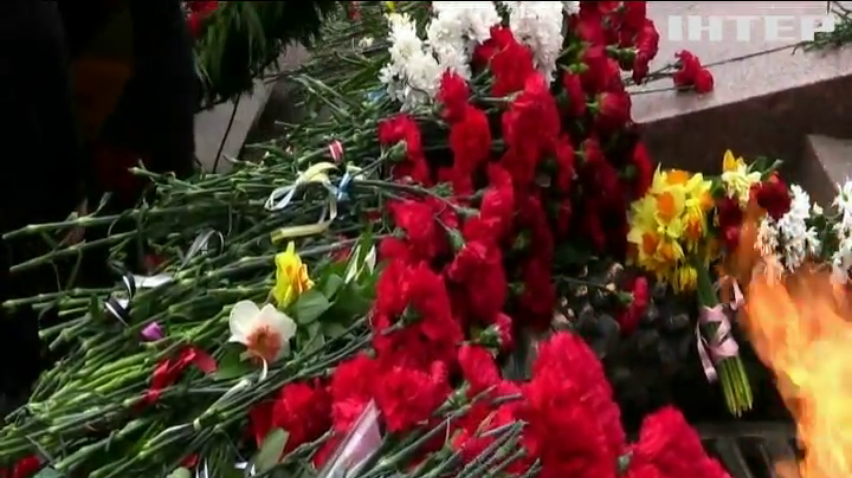 Ми пам'ятаємо: Юрій Бойко привітав жителів Одеси з Днем визволення від фашистів