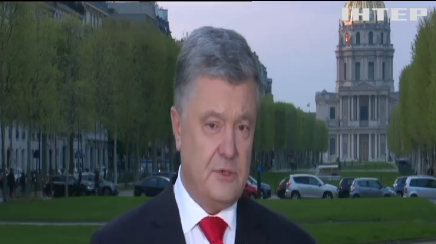 Президент Порошенко провів зустріч с лідерами Франції та Німеччини: про що домовилися політики