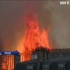 У Соборі Паризької Богоматері локалізували пожежу