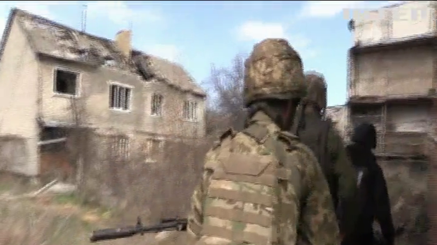 Війна на Донбасі: бойовики атакують позиції оборонців