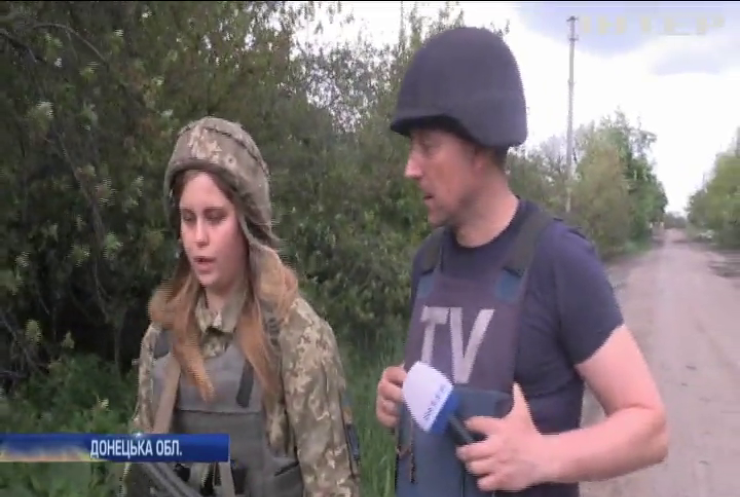 Війна на Донбасі: Валерія захищає Україну за кількасот метрів від рідної оселі