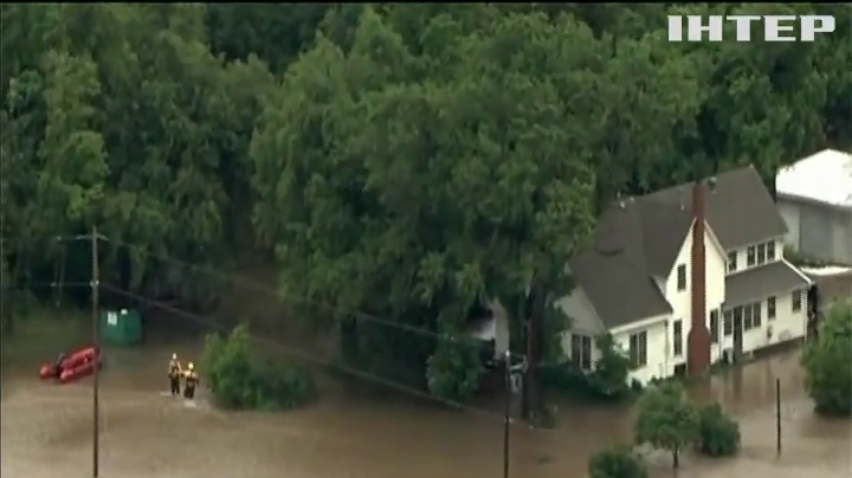 У США дощі затопили сотні будинків