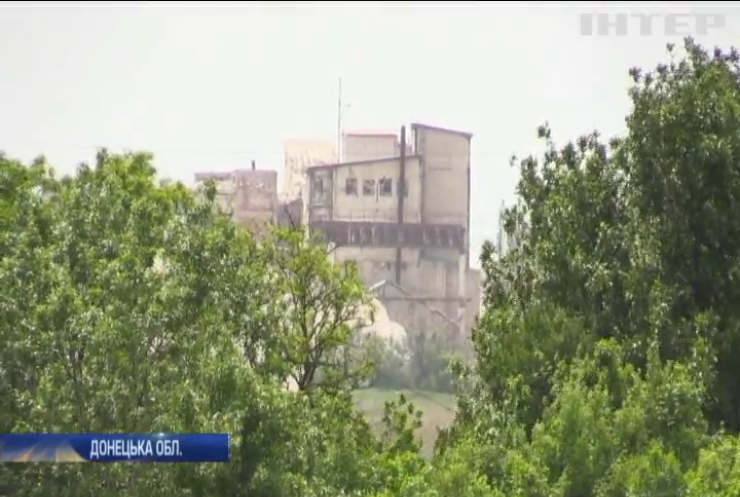 На Донбасі військові вивели з ладу вантажівку та БМП бойвиків