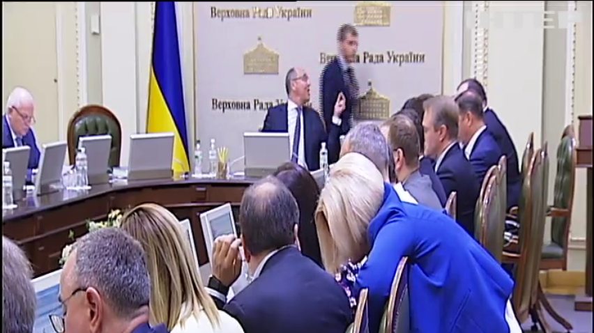 Верховна Рада розгляне закон про імпічмент президента