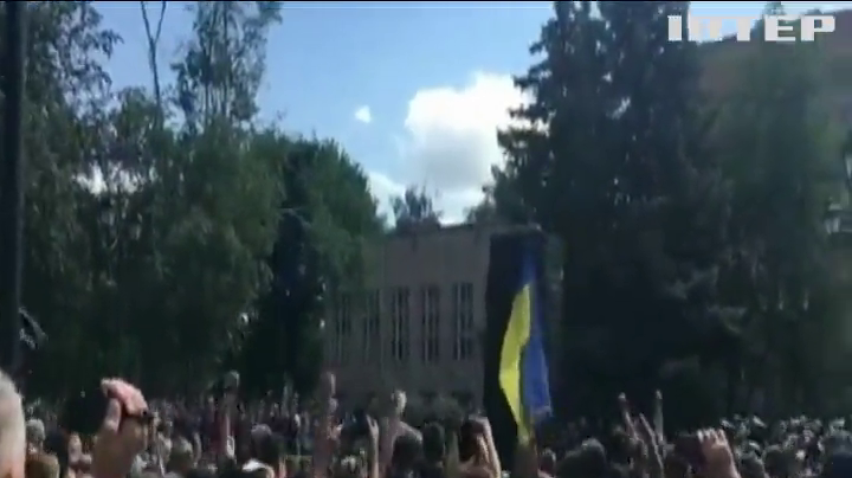 Повалення пам'ятника Жукову: поліція відкрила два кримінальних провадження