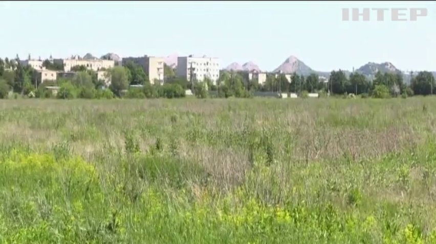 На Донбасі бойовики вели вогонь із БМП