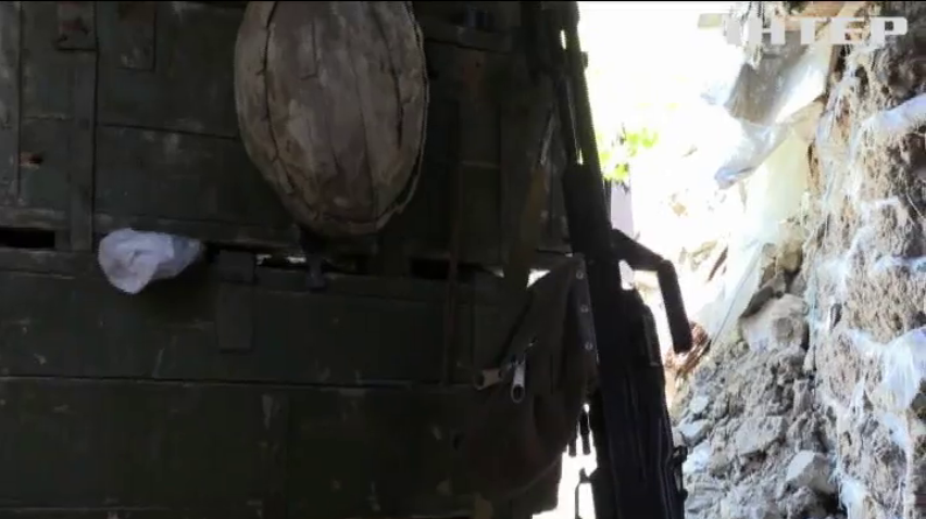 Втрати на Донбасі: ворожа ракета влучила у військову вантажівку