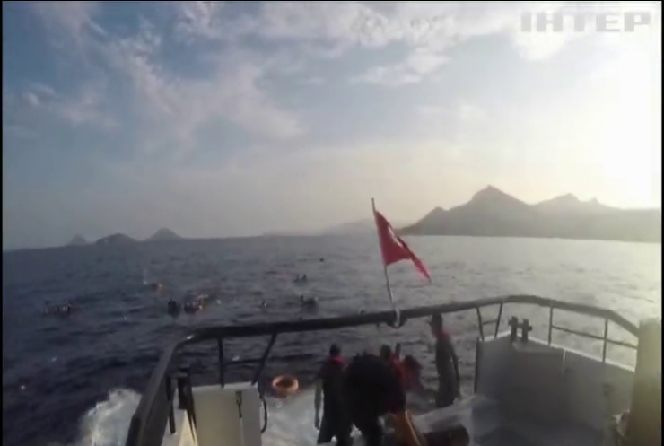 Біля курорту Туреччини затонув катер з мігрантами