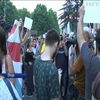 У Тбілісі не вщухають масові протести