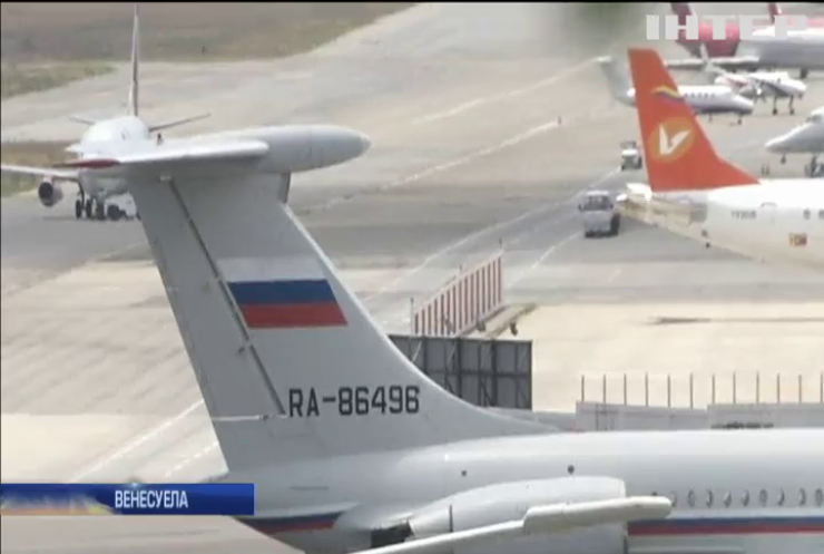 У Венесуелі приземлився російський військовий літак