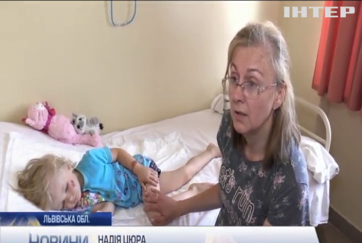 Трагедія на Львівщині: дерево впало на дітей